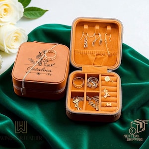 Personalized Birth Flower Jewelry Box, Custom Bridesmaid Jewelry Case with Name, Leather Engraved Jewelry Travel Box, Bridesmaid Proposal