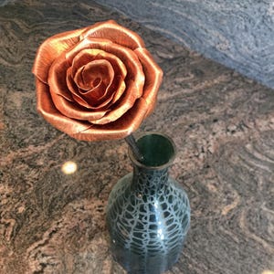 Hand Forged Copper Rose – Anniversary Gift, 7th Anniversary, Metal Rose, Copper Flower, Unique Handmade Gift, Rustic Decor