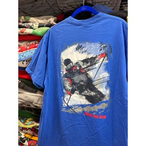 Vintage 90er Jahre Make The Run Ski-T-Shirt mit Tasche, XL, Blau, Einzelnaht, Hergestellt in den USA
