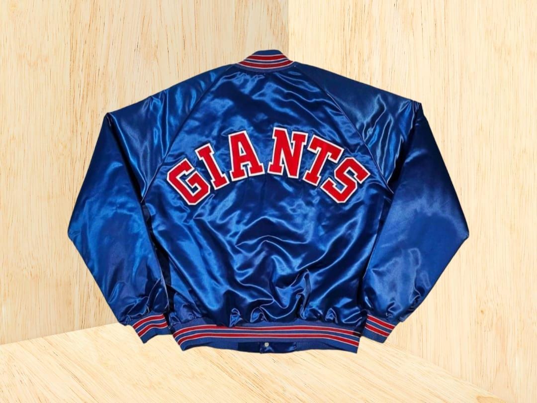Vintage New York Giants Satin Bomber Jacket: Classic NFL Outerwear