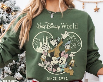 Retro Mickey and Friends Est 1971 Disneyworld Sweatshirt, Vintage Disney 2025 Trip Sweater, Cozy Family Vacation Pullover Gift