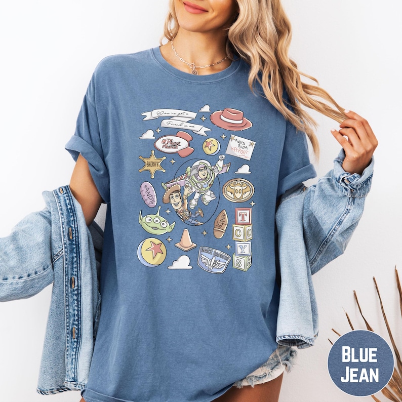 Camiseta con colores cómodos "Tienes un amigo", camiseta retro de Toy Story, Woody, Buzz, Rex, Hamm, viaje a Disneyland. imagen 4