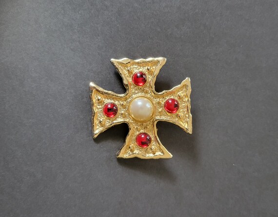 Maltese Cross Brooch Pin Gold Tone with Faux Pear… - image 5