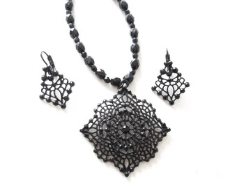 Black Avon Necklace Earring Set Lace Design