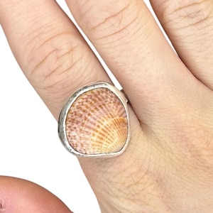 Sterling Silver Pink Shell Ring