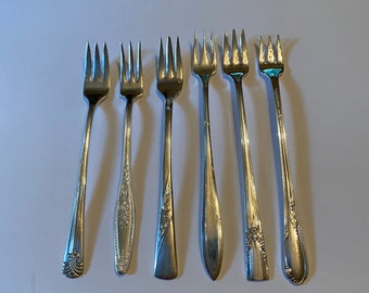 6 Vintage Oyster Forks - Mismatched