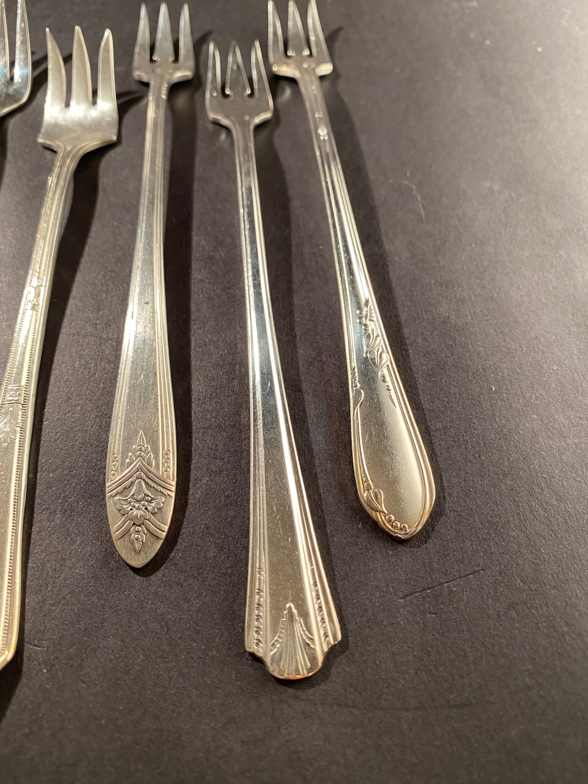 6 Vintage Oyster Forks Mismatched Etsy
