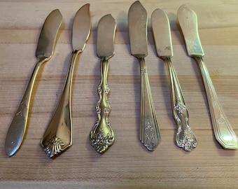 6 Butter Knives - Spreaders - Master Butter