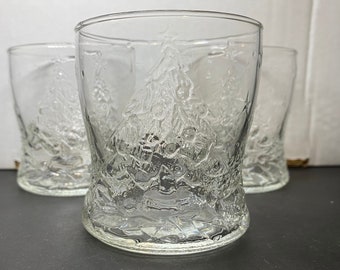 3 Old Fashioned Christmas Tree Glasses