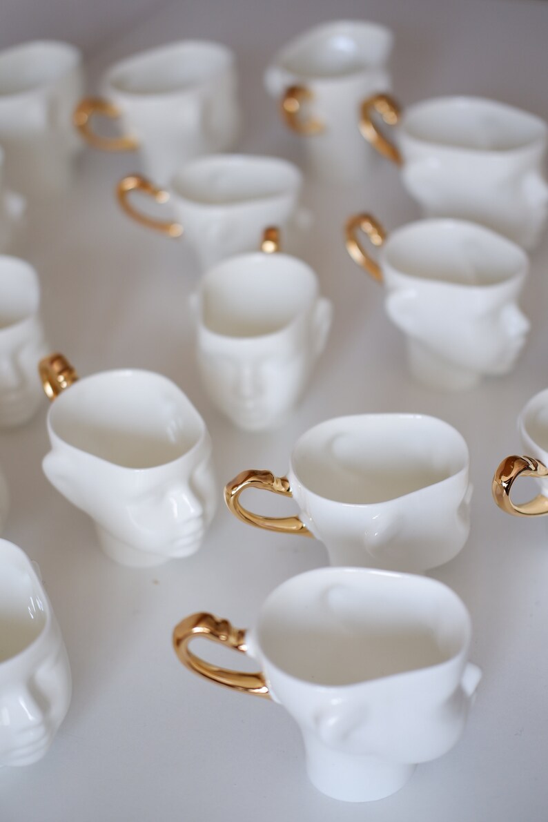 DOLL HEAD Set of two porcelain coffee mugs with gold handles image 4