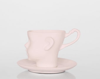 Puppenkopf Rosa Porzellan Tasse - Unikat Kaffeetasse mit Unterteller von ENDE