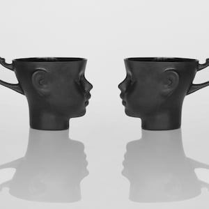 DOLL HEAD Set of two black porcelain mugs image 1