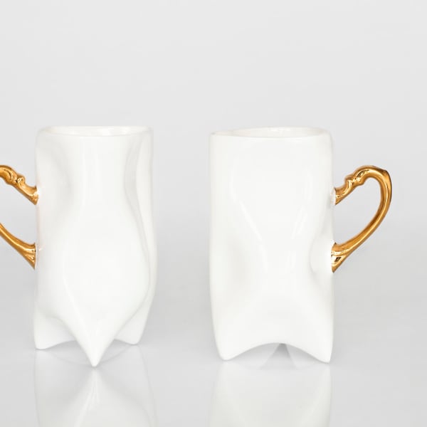 TRIDENT Set of two porcelain cups with gold handles, ceramic mugs for coffee or tea.