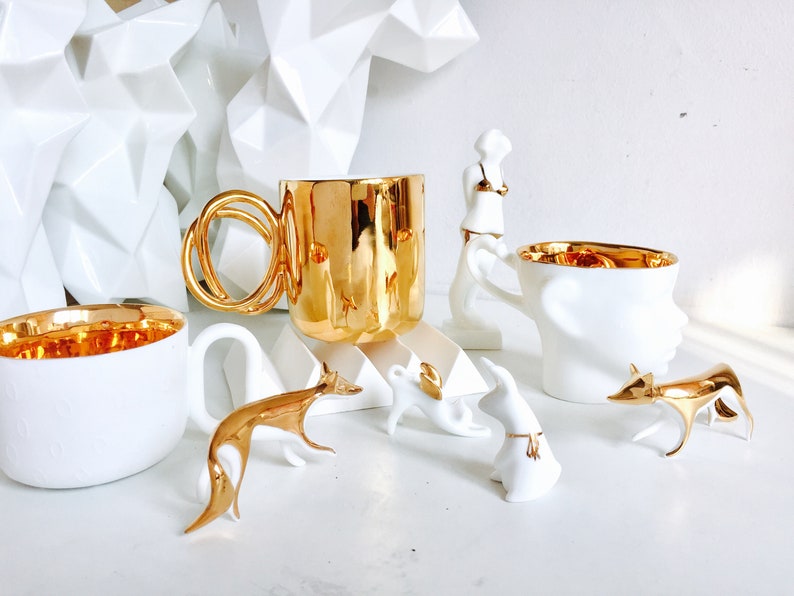 Figurine de lapin en porcelaine blanche et or, figurine en porcelaine céramique, pâques miniature douce, springanimal image 4