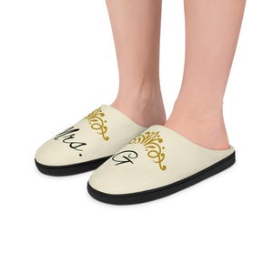 Women&#39;s Indoor Slippers, Custom Slippers for Home, Birthday Gift for Mom, Relaxation Gift, Housewarming Present