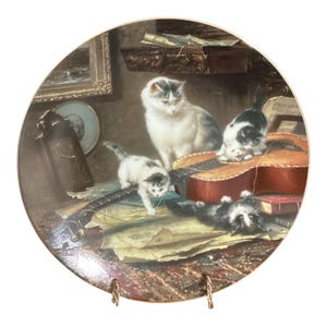 Vintage Porcelain Plate “String Quartet” WL George VICTORIAN CATS Collection