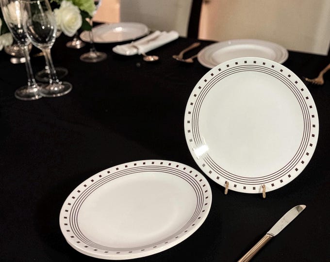 Corelle Livingware 4 pc dinner plate set in the City Block pattern