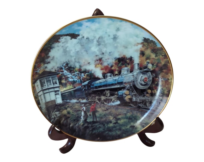 Vintage Train Collector Plate – 1991 American Series, 23K Gold Accents