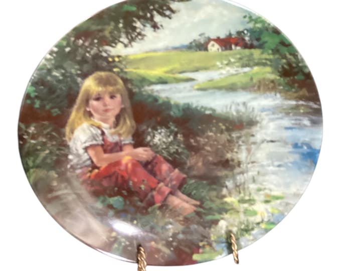 Vintage 1987 Collector Plate- Reflections of Canadian Childhood Collection "A Quiet Moment"