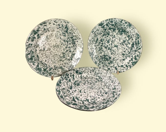 Spatterware Graniteware Green/White Dinner Plates Camping (4)