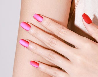 Matte Press-On-Nägel in Hot Pink: Neon künstliche Acrylnägel, wiederverwendbar