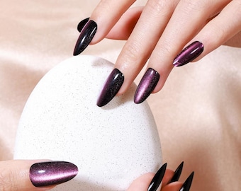 30 Stück Metallic Lila Drücken Sie die Nägel aus - Schimmernde Pflaumen-Mandel-Fake-Nägel, weinfarbene Nägel, Party-wiederverwendbares glänzendes Nail Art-Geschenk für Sie