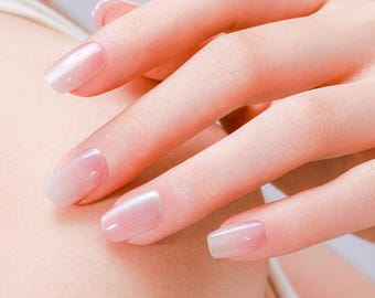 30 Stück Ombre Pink Nude Drücken Sie auf die Nägel - Glänzende Farbverlauf Pfirsich Rose Gefälschte Nägel, wiederverwendbares quadratisches Nagelset, romantisches Geschenk für sie