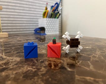Llaveros "Cultiva un Jardín" - Miniregalo Coleccionable de Roblox - Accesorio Gamer - Cosplay - Abalorio para Mochila