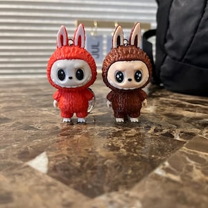 Figura de monstruo Labubu - Charm impreso en 3D - Ojos estrellados - Ojos de lunares