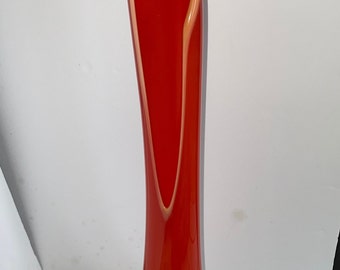 LE Smith MCM Tall Swung Bittersweet Vase 24” plus Deep Swing