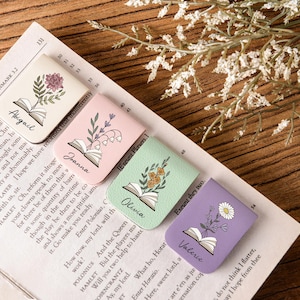 Personalized Birth Flower Magnetic Bookmark,Birth Flower Bookmarks,Leather Bookmark,Book Lover Birthday Gift,Reader gift,Christmas Gifts
