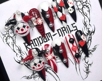 Red circus clown nails, poker game nail press, harlequin clown false nails, halloween horror nails