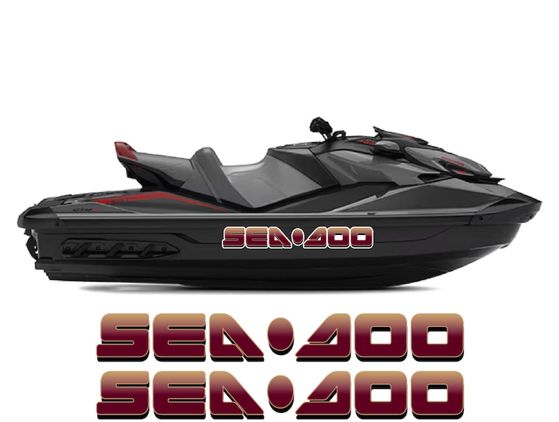 Puede incluir: Una moto acu&aacute;tica Sea-Doo negra y gris con detalles en rojo. La moto acu&aacute;tica tiene el texto "SEA 400" en una fuente degradada en el lateral. Texto adicional "SEA 400" se muestra debajo. La moto acu&aacute;tica est&aacute; sobre un fondo blanco.