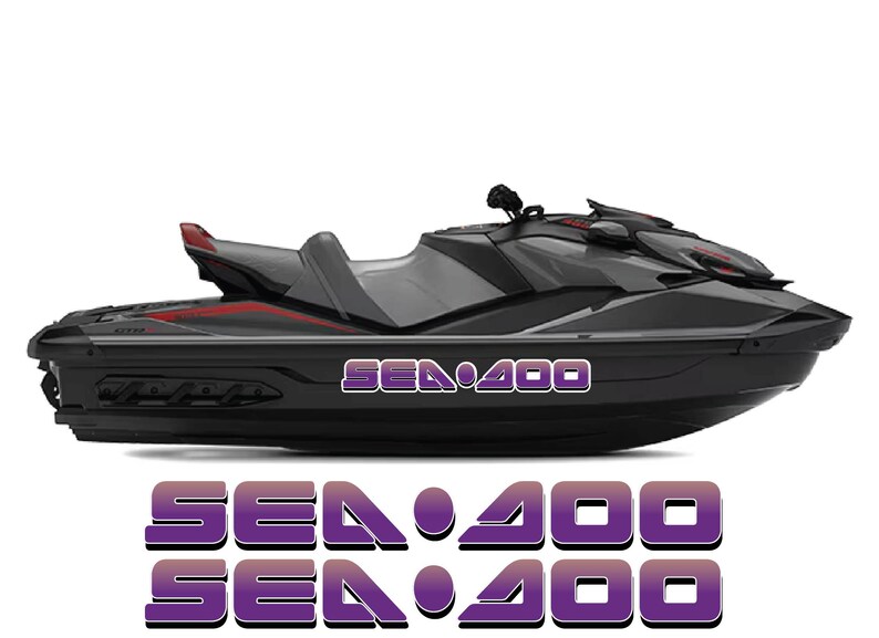 Puede incluir: Una moto acu&aacute;tica negra y gris con detalles en rojo. Las palabras "SEA 400" se muestran en letras moradas y blancas en el lateral. Texto adicional "SEA 400" debajo.