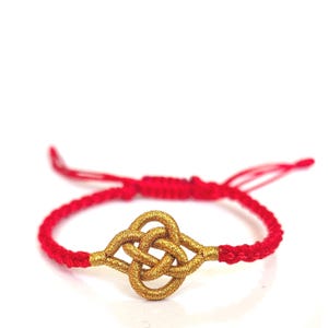 Handmade adjustable lucky red cord  Lucky knot Bracelet Protection prosperity Buddhist Blessing Gift for family