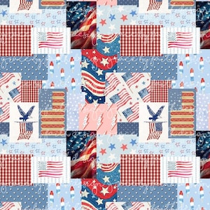 Op de afbeelding: Een patchwork-ontwerp met patriottische symbolen. Het ontwerp bevat Amerikaanse vlaggen, sterren, hotdogs en ijslolly's in rood, wit en blauw. De achtergrond is lichtblauw met witte sterren.