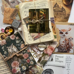 Deluxe Vintage Journal Kit: Ephemera, Book Pages & Scrapbooking Supplies