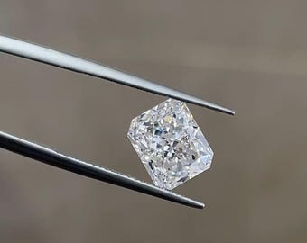 2.00 CT Radiant Cut Lab Grown Diamond: D VS1 IGI Certified CVD Stone