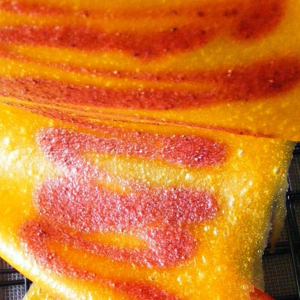 Mango Strawberry Swirl - Dehydrated Fruit Leather