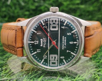 Relógio de pulso masculino vintage HMT Pilot, mecânico, de corda manual, mostrador verde, 17 rubis.