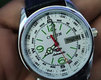 Vintage Citizen Automatic Men's Watch: White Dial Day-Date, Japan Made