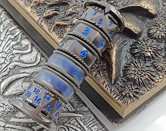 Torre lanciadadi revolver 6 in 1 in metallo DnD / Lanciadadi in metallo con peso / Regalo unico per Dungeons & Dragons / Accessorio per giochi da tavolo RPG