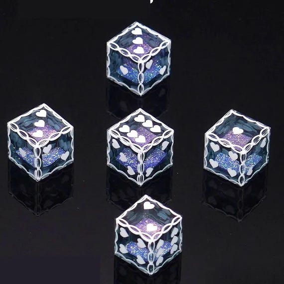Heart Glitter Core Resin Dice: Sharp Edge D6, D&D, dried flower, liquid core, golden strings
