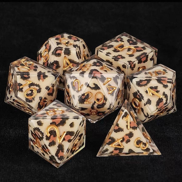 Leopard Muster scharfe Kanten Resin Würfelset: D&D RPG