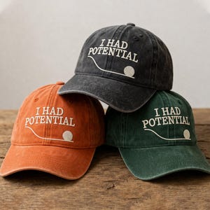 Boné Vintage Bordado "Eu Tinha Potencial" - Boné Minimalista e Divertido com Frase, Boné de Beisebol em Algodão Lavado, Presente Unissex de Moda Urbana