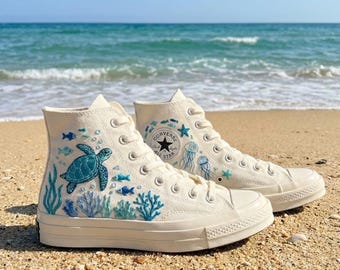 Handgjorda höga sneakers med broderi från havssköldpaddor, broderipresent till havsälskare, alla hjärtans dag-present