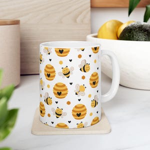 Buzzing Bee-Keramik-Tasse
