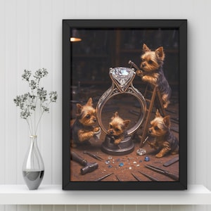 Op de afbeelding: Een ingelijste prent toont vier Yorkshire Terriers die aan een diamanten ring werken. Eén hond staat op een ladder, een andere gebruikt een hamer en de anderen inspecteren edelstenen. De scène speelt zich af in een juwelierswerkplaats.