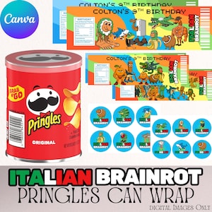 Op de afbeelding: Een rode Pringles-bus met het logo van het merk en een personage met een snor. De afbeelding bevat ook verjaardagsthema's met stripfiguren en de tekst "ITALIAN BRAINROT PRINGLES CAN WRAP".