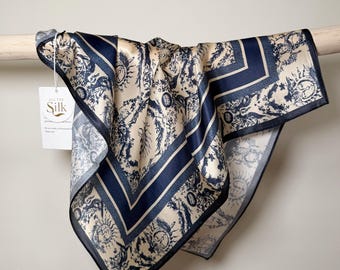 Conjunto de regalo de bufanda cuadrada de seda morera de 53 × 53 / Motivo clásico de sol / Con anilla y bolsa